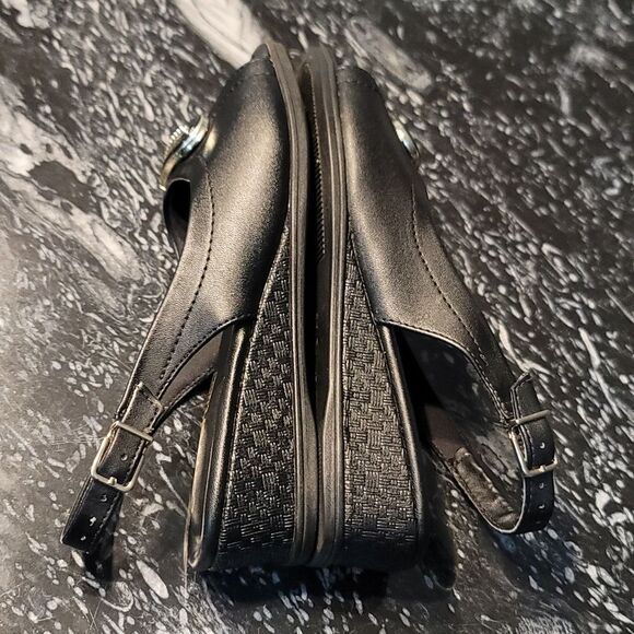 WOMEN'S COMFORT FLEX SLINGBACK SANDAL - Picture 11 of 15